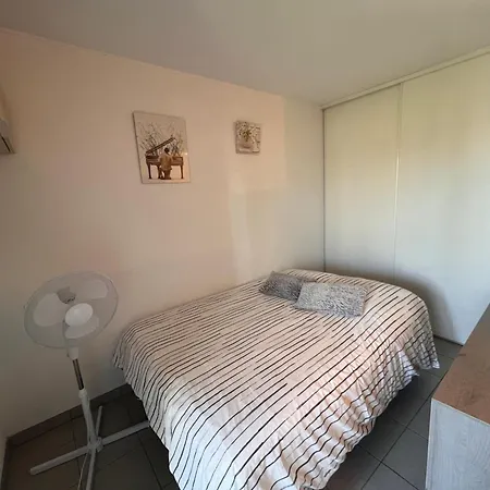 Grand Studio, Coin Nuit Séparé, Terrasse Et Garage Privatif Appartamento Royan